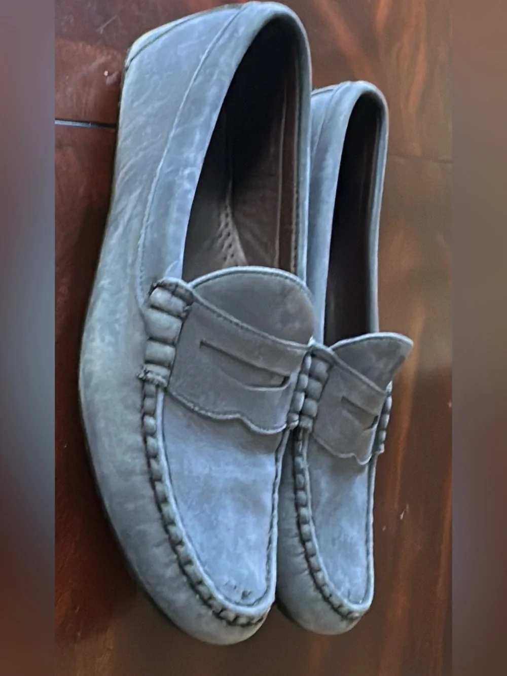 Allen Edmonds blue Suede Penny Loafers. (Shoe26-2)